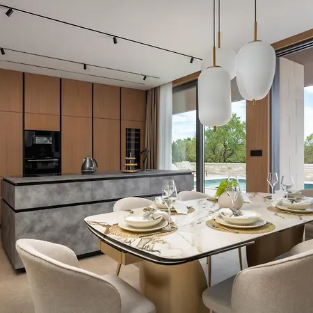 Luxury Teulu With Sea View Villa Krnica