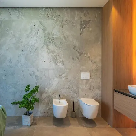 Villa Luxury Teulu With Sea View *