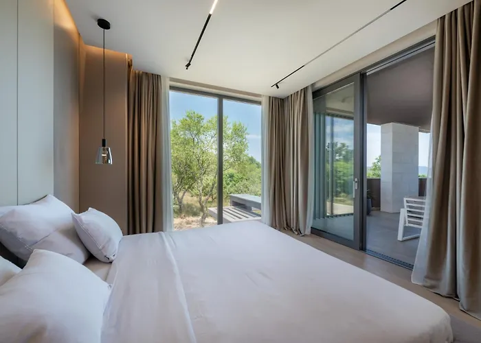 Luxury Teulu With Sea View By Istrabook ヴィラ クルニカ