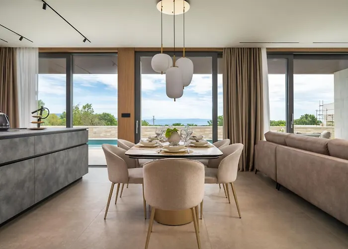 ヴィラ Luxury Teulu With Sea View By Istrabook